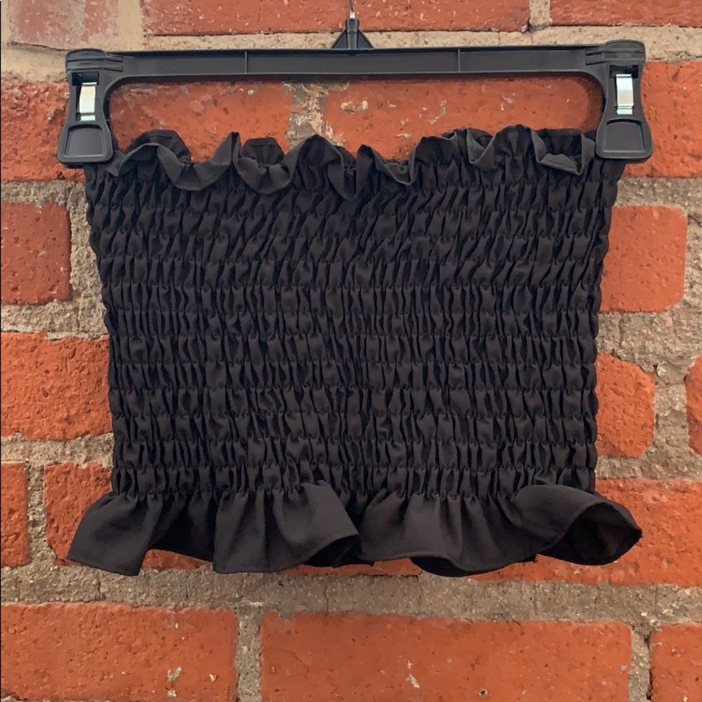Black crop top